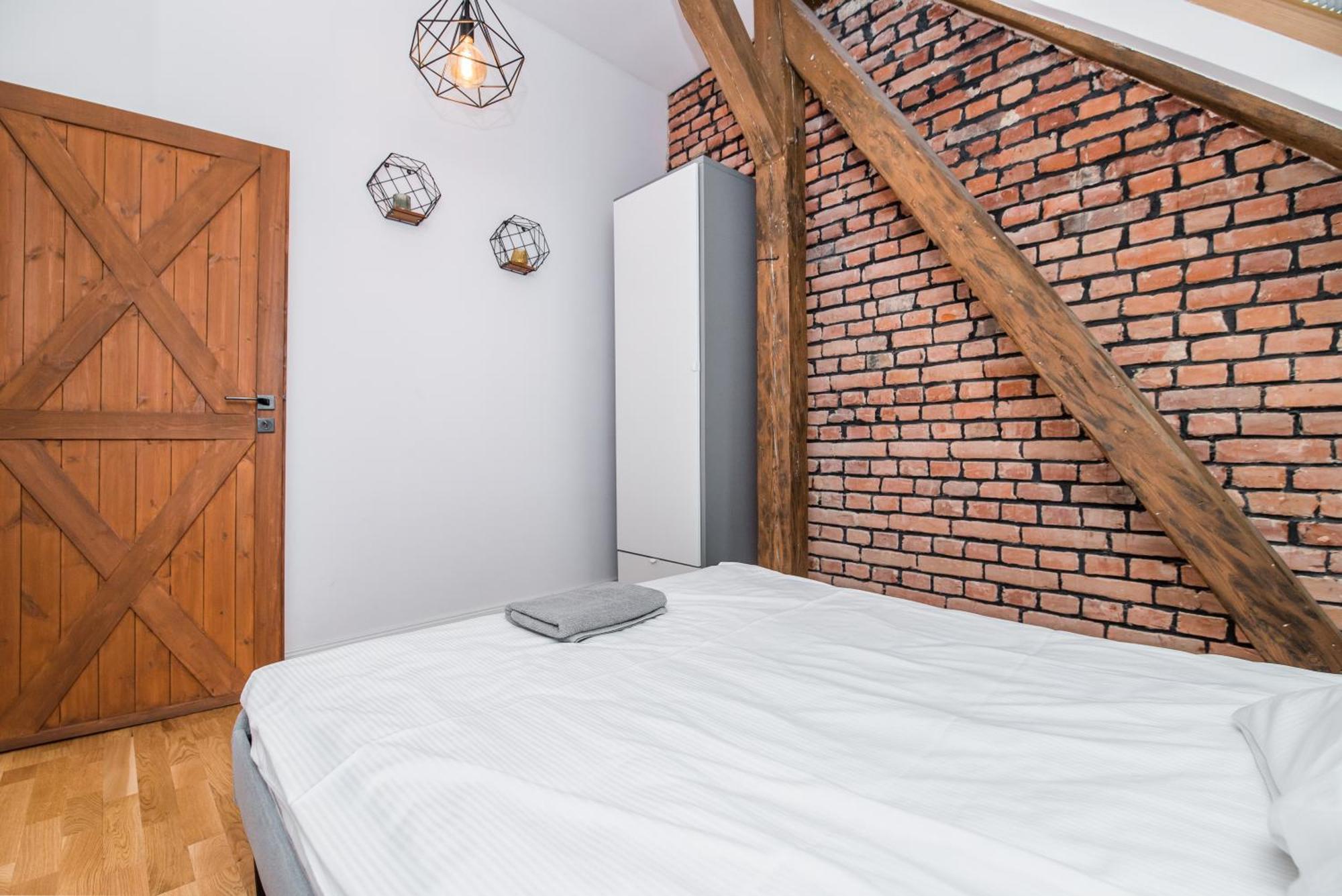 Uroczy Apartament Гливице Екстериор снимка