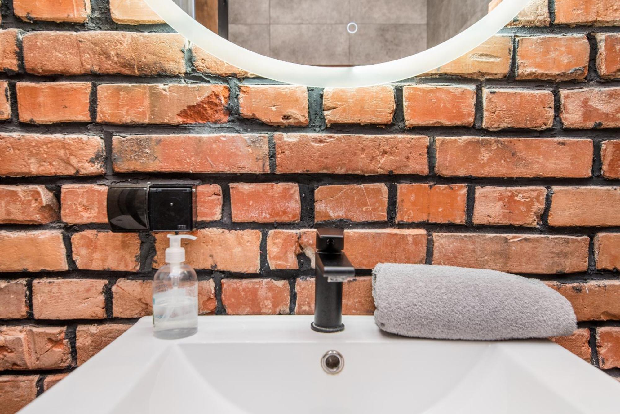 Uroczy Apartament Гливице Екстериор снимка